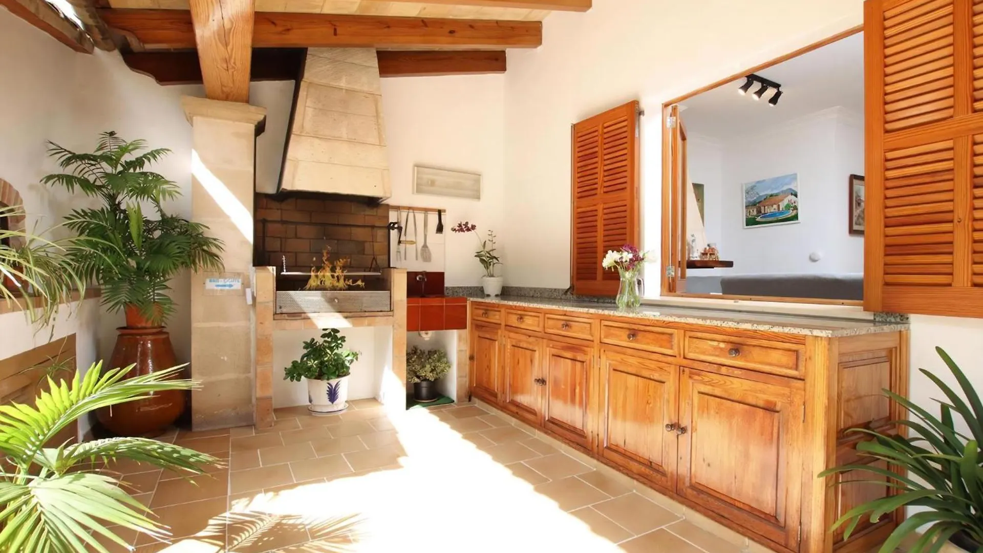 Schoene Villa Mit Beheiztem Pool Pollença Hébergement de vacances